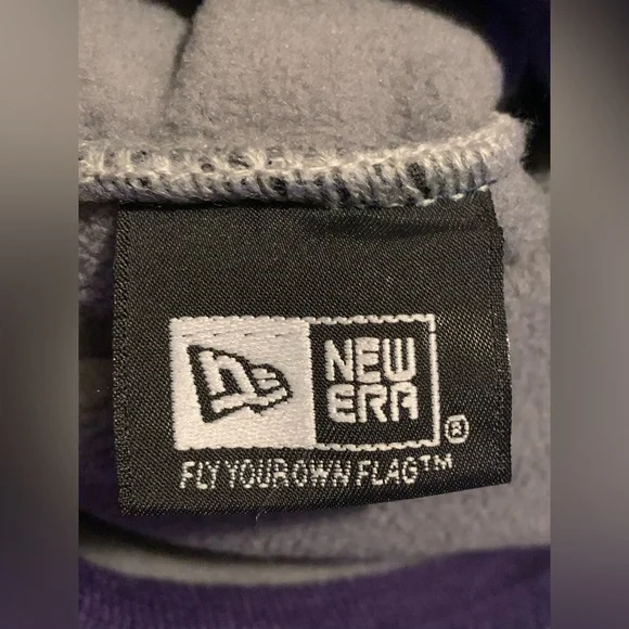 LA Lakers Beanie Winter hat - Picture 3 of 4